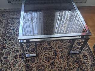 Moderner Couchtisch aus Chrom und Glas 120x 120, 200 €, Haus, Bau, Garten-Möbel & Sanitär in 8010 Graz Moderner Couchtisch aus Chrom und Glas 120x 120, 200 €, Haus, Bau, Garten-Möbel & Sanitär in 8010 Graz