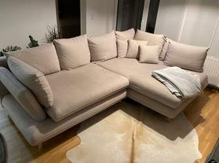 Couch mit Bettfunktion , 1100 €, Haus, Bau, Garten-Möbel & Sanitär in 4030 Pichling