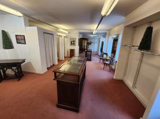 Bad Aussee Zentrum: Großes Geschäftslokal in Bestlage über 2 Etagen, 1188 €, Immobilien-Gewerbeobjekte in 8990 Bad Aussee