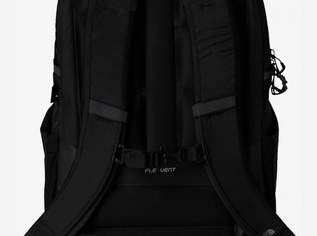 Ich biete einen N O R T H F A C E Rucksack M O D E L L R O U T E R Ich biete einen N O R T H F A C E Rucksack M O D E L L R O U T E R