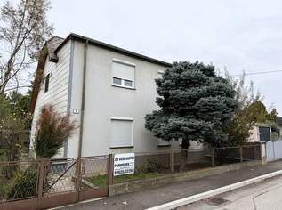 teilsaniertes Wohnhaus mit 2 Wohneinheiten in attraktiver Lage und hervorragender Infrastruktur, 298000 €, Immobilien-Häuser in 7000 Eisenstadt