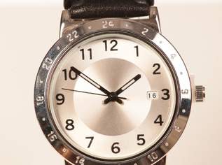 Armbanduhr ET mit Datum