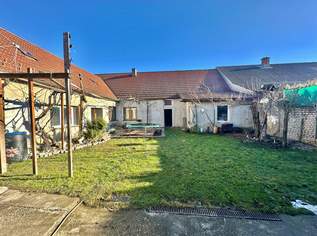 Charmantes Wohnhaus mit Erweiterungsmöglichkeiten und Garten!, 189000 €, Immobilien-Häuser in 2181 Dobermannsdorf Charmantes Wohnhaus mit Erweiterungsmöglichkeiten und Garten!, 189000 €, Immobilien-Häuser in 2181 Dobermannsdorf