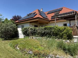 Raus aus der Stadt und lieber Wohnen im Grünen? Gepflegtes Einfamilienhaus mit Wellnessbereich, Photovoltaik mit großem Garten im Bezirk Neunkirchen - 1.268 m² Grundstück, 570000 €, Immobilien-Häuser in 2620 Gemeinde Neunkirchen
