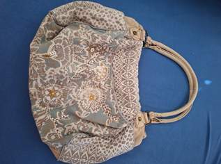 6 Handtaschen je 5,- euro alle 6  20,-euro