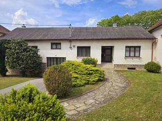 Zwei separate Wohneinheiten, Nebengebäude, Innenhof, vielfältige Nutzung, große Fläche, tolle Lage - 4.361 m² Bauland in Aspersdorf bei Hollabrunn, 795000 €, Immobilien-Häuser in 2020 Aspersdorf
