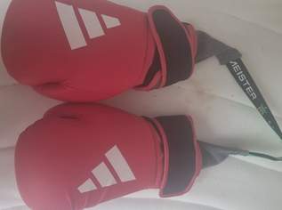 Adidas Boxhandschuhe Herren 12oz rot, 20 €, Marktplatz-Sportgeräte & Zubehör in 1180 Währing Adidas Boxhandschuhe Herren 12oz rot, 20 €, Marktplatz-Sportgeräte & Zubehör in 1180 Währing