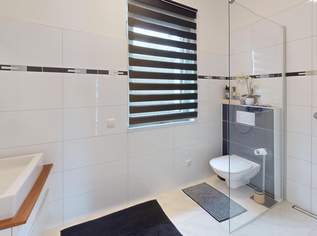 Doppelhaushälfte mit Stil – optimaler Grundriss in begehrter Lage!, 560000 €, Immobilien-Häuser in 4055 Pucking