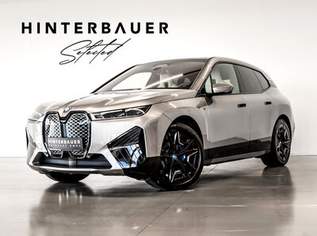 iX xDrive M60*AHK*LUFTFED*PANO*BATTERIEZERTIFIKAT, 75890 €, Auto & Fahrrad-Autos in 5112 Lamprechtshausen