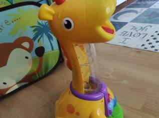 Giraffenspiel mit Musik und Bälle , 20 €, Kindersachen-Spielzeug in 2753 Gemeinde Piesting