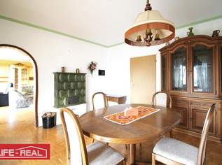 Haus mit Charakter: Fernsicht, Großzügigkeit und 2.000 m² Grundstück mit Erweiterungspotenzial, 359000 €, Immobilien-Häuser in 4794 Kopfing im Innkreis Haus mit Charakter: Fernsicht, Großzügigkeit und 2.000 m² Grundstück mit Erweiterungspotenzial, 359000 €, Immobilien-Häuser in 4794 Kopfing im Innkreis