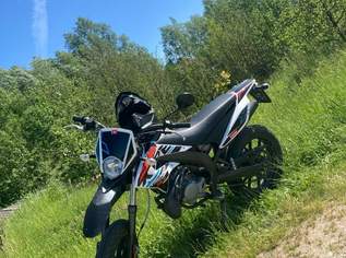 Moped der Marke Derbi Moped der Marke Derbi