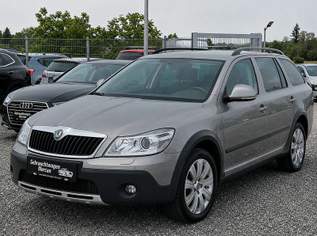 Octavia Combi 2,0 Scout 4x4 DSG, 8490 €, Auto & Fahrrad-Autos in 4614 Marchtrenk