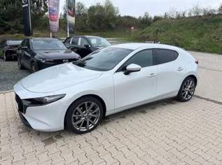 Mazda 3 e-Skyactiv-G140 Exclusive-Line, 26990 €, Auto & Fahrrad-Autos in 9113 Ruden