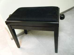 Klavierhocker, 65 €, Marktplatz-Musik & Musikinstrumente in 2351 Gemeinde Wiener Neudorf Klavierhocker, 65 €, Marktplatz-Musik & Musikinstrumente in 2351 Gemeinde Wiener Neudorf