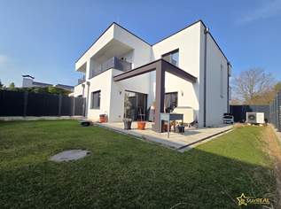 TOPCHANCE! SCHLÜSSELFERTIGER ZIEGEL-NEUBAU. ZAHLREICHE EXTRAS! EXQUISITE TEILMÖBLIERUNG VON SCHÜLLER UND BURGBAD., 599000 €, Immobilien-Häuser in 2232 Deutsch-Wagram