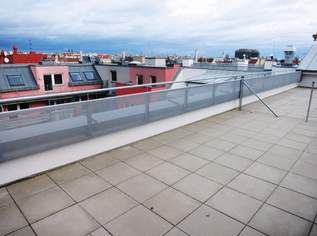 15370 - Hofruhelage mit Balkon und Dachterrasse, 984.14 €, Immobilien-Wohnungen in 1170 Hernals