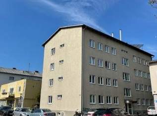 Zinshaus mit 16 Wohnungen- voll vermietet., 0 €, Immobilien-Gewerbeobjekte in 4053 Haid