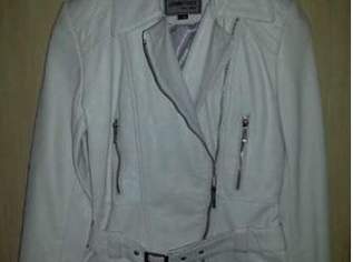 Stylische Lederjacke weiß  - ungetragen  - gr. M/L r , 95 €, Kleidung & Schmuck-Damenkleidung in 1100 Favoriten