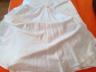 Hochzeitskleid , 300 €, Kleidung & Schmuck-Damenkleidung in 3376 Sankt Martin-Karlsbach