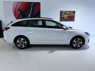 i30 GO 1.0 T-GDi 73kW (100PS) Klimaanlage, ..., 24708 €, Auto & Fahrrad-Autos in 6844 Gemeinde Altach