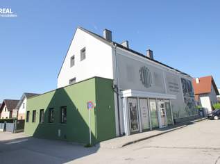 Wohnhaus mit Verkaufsgeschäft und Imbiss/Bistro, 375000 €, Immobilien-Häuser in 3300 Allersdorf