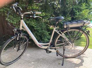 City-E-Bike zu verkaufen, 1200 €, Auto & Fahrrad-Fahrräder in 2372 Gemeinde Gießhübl