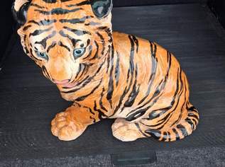 Tieger - Porzellan, 140 €, Haus, Bau, Garten-Geschirr & Deko in 4600 Wels Tieger - Porzellan, 140 €, Haus, Bau, Garten-Geschirr & Deko in 4600 Wels