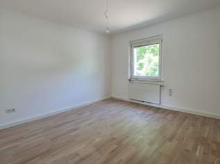 Linz / Bindermichl / Matthias-May-Gang – GENERALSANIERTE 2-Zimmer-Wohnung mit Parkplatz und Balkon! AB SOFORT VERFÜGBAR!, 707.1 €, Immobilien-Wohnungen in Oberösterreich