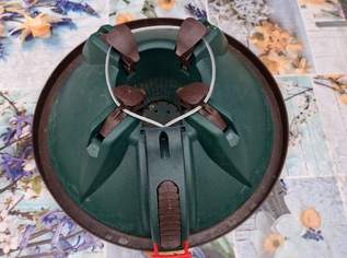 Christbaumständer , 17 €, Haus, Bau, Garten-Geschirr & Deko in 5020 Schallmoos