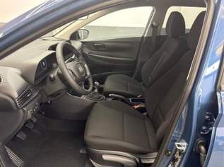 i20 COMFORT WP KLIMAAUTOMATIK NAVI RFK TEMPOM..., 21937 €, Auto & Fahrrad-Autos in 6844 Gemeinde Altach