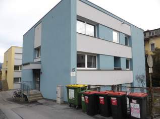 Kleiner Tiefgaragenabstellplatz in der Frau Hitt-Straße 5-5c zu vermieten, 70 €, Immobilien-Kleinobjekte & WGs in 6020 Innsbruck