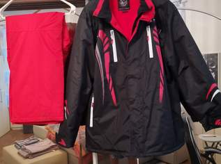 Skianzug, 90 €, Marktplatz-Sportgeräte & Zubehör in 1050 Margareten Skianzug, 90 €, Marktplatz-Sportgeräte & Zubehör in 1050 Margareten