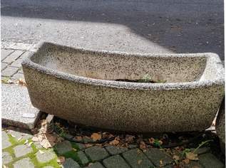 Steintrog/Pflanztrog granit eckig , 70 €, Haus, Bau, Garten-Balkon & Garten in 7210 Mattersburg