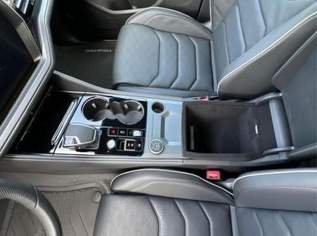 Touareg R FINAL EDITION 4M+PANO+AHK+20""LM+HUD..., 102015 €, Auto & Fahrrad-Autos in 6844 Gemeinde Altach