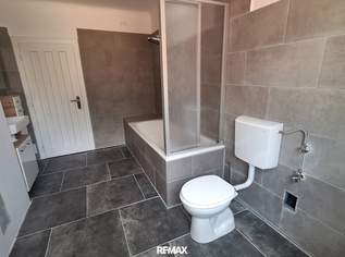 Wohnen im Zentrum: Sanierte 4-Zimmer-Mietwohnung in Hohenberg, 699 €, Immobilien-Wohnungen in 3192 Gemeinde Hohenberg