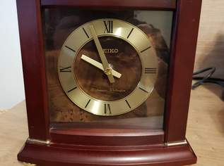 Kaminuhr Seiko mit Schlagwerk, 150 €, Marktplatz-Antiquitäten, Sammlerobjekte & Kunst in 2232 Gemeinde Deutsch-Wagram Kaminuhr Seiko mit Schlagwerk, 150 €, Marktplatz-Antiquitäten, Sammlerobjekte & Kunst in 2232 Gemeinde Deutsch-Wagram