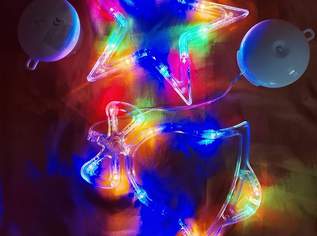 SCHALTET BUNTE LICHTER AN, WEIHNACHTEN NAHT !!, 2.2 €, Haus, Bau, Garten-Geschirr & Deko in 1200 Brigittenau