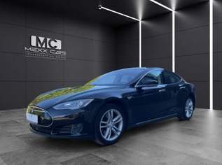 Model S 85D (mit Batterie), 17900 €, Auto & Fahrrad-Autos in 2700 Model S 85D (mit Batterie), 17900 €, Auto & Fahrrad-Autos in 2700