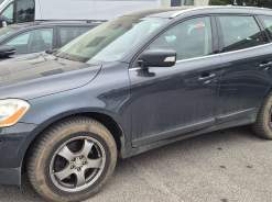 XC60 Summum Aut., 3750 €, Auto & Fahrrad-Autos in 7212 Forchtenstein XC60 Summum Aut., 3750 €, Auto & Fahrrad-Autos in 7212 Forchtenstein