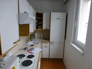 Helle Wohnung alleine im letzten Stock mit 48 m², 591.23 €, Immobilien-Wohnungen in 8041 Graz