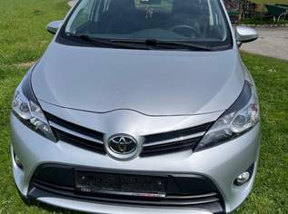 Toyota Verso zu Verkaufen