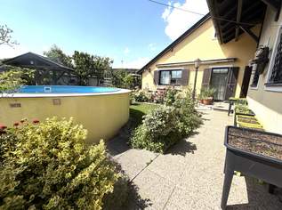 Charmantes Einfamilienhaus mit Pool, Sauna und viel Potenzial!, 749000 €, Immobilien-Häuser in 2380 Gemeinde Perchtoldsdorf