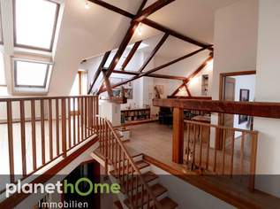 Ein Individuelles Haus zum Bewohnen und viel Platz zum Vermieten, 935000 €, Immobilien-Häuser in 7122 Gols