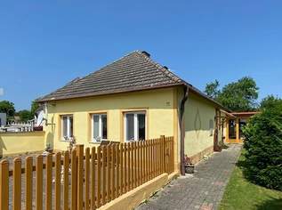 Älteres Einfamilienhaus nahe dem Ortszentrum, 185000 €, Immobilien-Häuser in 2731 Gemeinde St. Egyden am Steinfeld Älteres Einfamilienhaus nahe dem Ortszentrum, 185000 €, Immobilien-Häuser in 2731 Gemeinde St. Egyden am Steinfeld