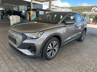 Q4 e-tron 40 150kW 82kWh Matrix-ACC-Wärmepumpe, 22290 €, Auto & Fahrrad-Autos in 4221 Steyregg