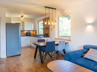 Einziehen ab August 2026 – stilvoll renovierte 4-Zimmer-Wohnung, 445000 €, Immobilien-Wohnungen in 5163 Mattsee