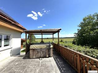 MOLLRAM - Einfamilienhaus mit ca. 1.268 m² Eigengrund | Baujahr 2009 | Sauna & Whirlpool | Luftwärmepumpe, PV-Anlage, Klimaanlage uvm., 585000 €, Immobilien-Häuser in 2620 Mollram