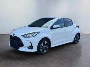 Yaris 1,5 CVT Hybrid Style ACC PDC Kam Spurh ..., 25010 €, Auto & Fahrrad-Autos in 6844 Gemeinde Altach