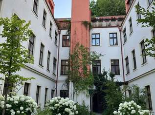 Miete mit Kaufoption: Rarität im Biedermeierhaus: Wohnen in einem wunderbar renovierten und denkmalgeschützten Kleinod, 1525.7 €, Immobilien-Wohnungen in 1090 Alsergrund